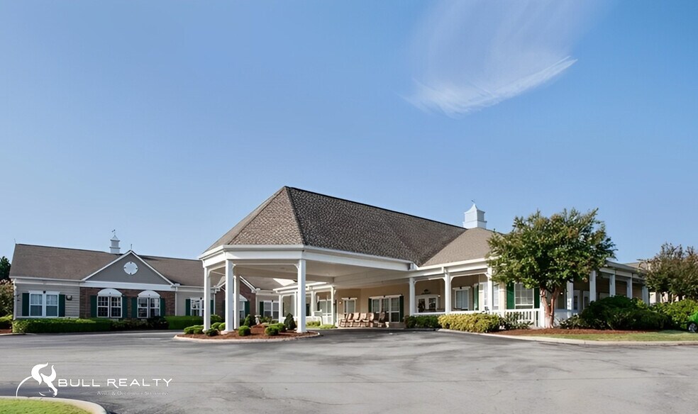 2115 Point Mallard Dr SE, Decatur, AL à vendre - Photo du bâtiment - Image 2 de 17