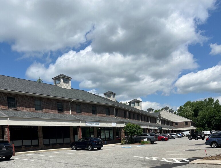 200 Great Rd, Bedford, MA à louer - Photo du bâtiment - Image 3 de 30