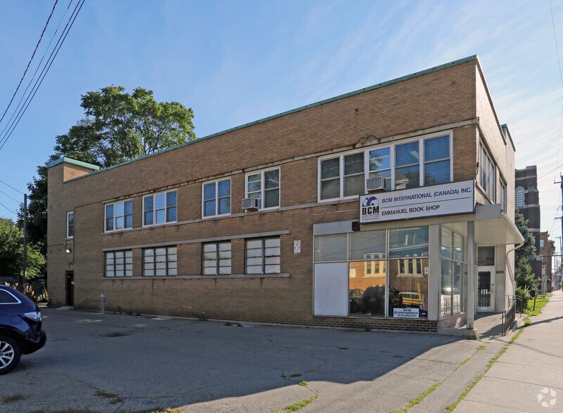 683-685 Main St E, Hamilton, ON à vendre - Photo du bâtiment - Image 3 de 6