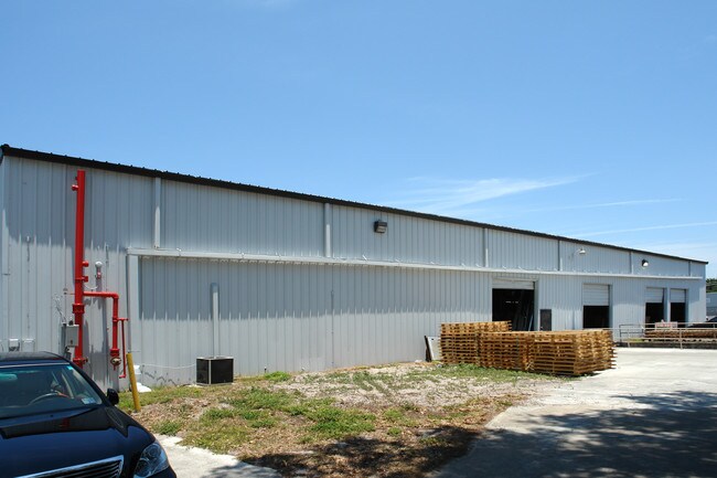 More details for 7211 Anderson Rd, Tampa, FL - Industrial for Lease