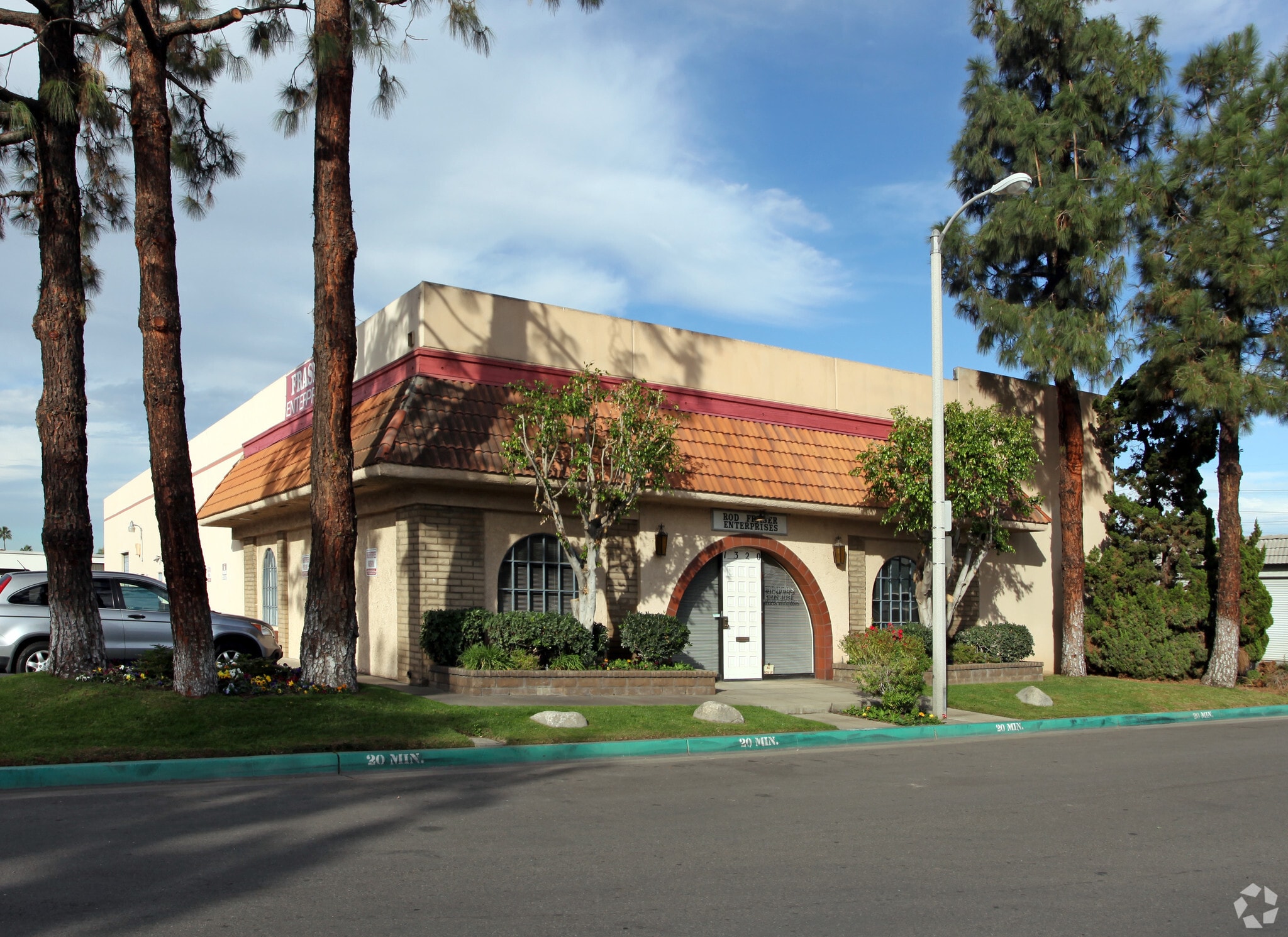 1320 N Manzanita St, Orange, CA for sale Primary Photo- Image 1 of 3