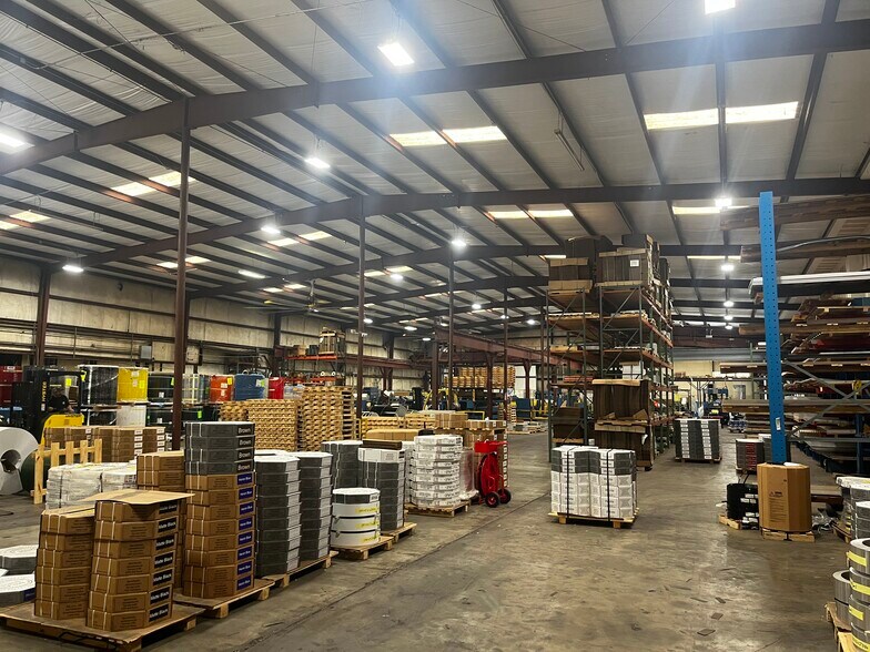 13 McBride St, Newnan, GA à vendre - Photo du bâtiment - Image 3 de 8