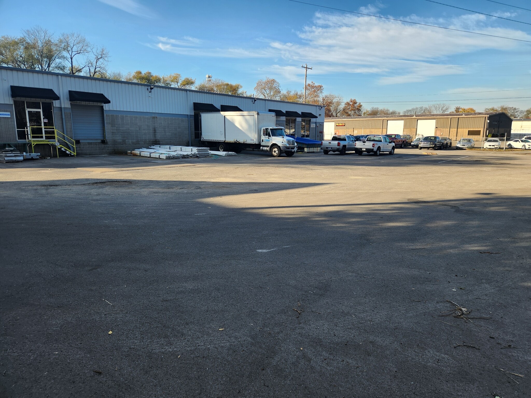 201 Whitsett Rd, Nashville, TN for lease Building Photo- Image 1 of 12