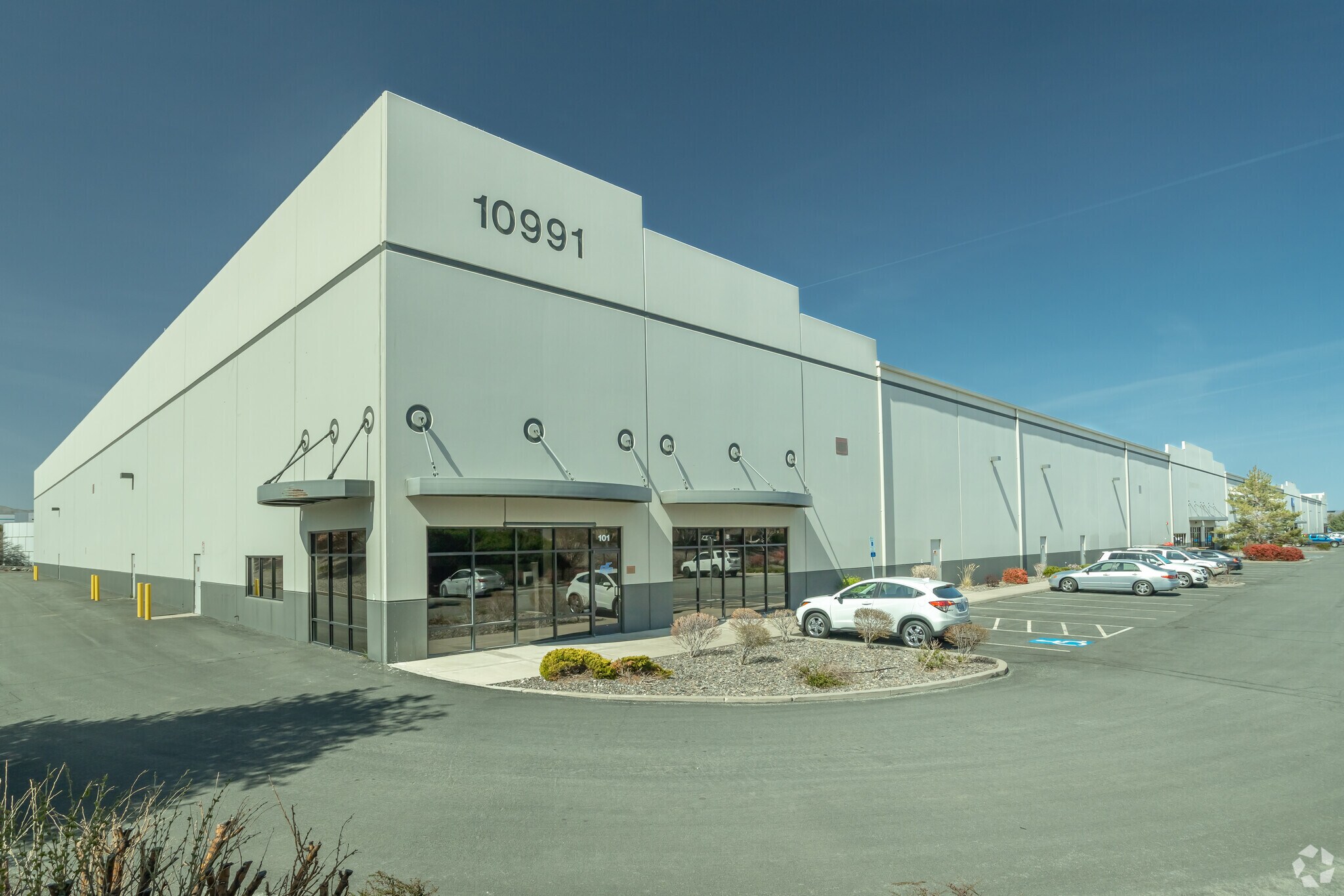 10991 Lear Blvd, Reno, NV for lease Primary Photo- Image 1 of 17