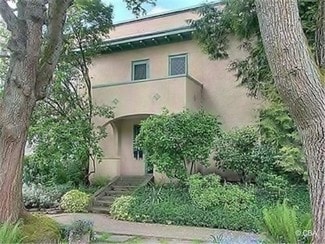 Plus de détails pour 633 33rd Ave E, Seattle, WA - Multi-résidentiel à vendre