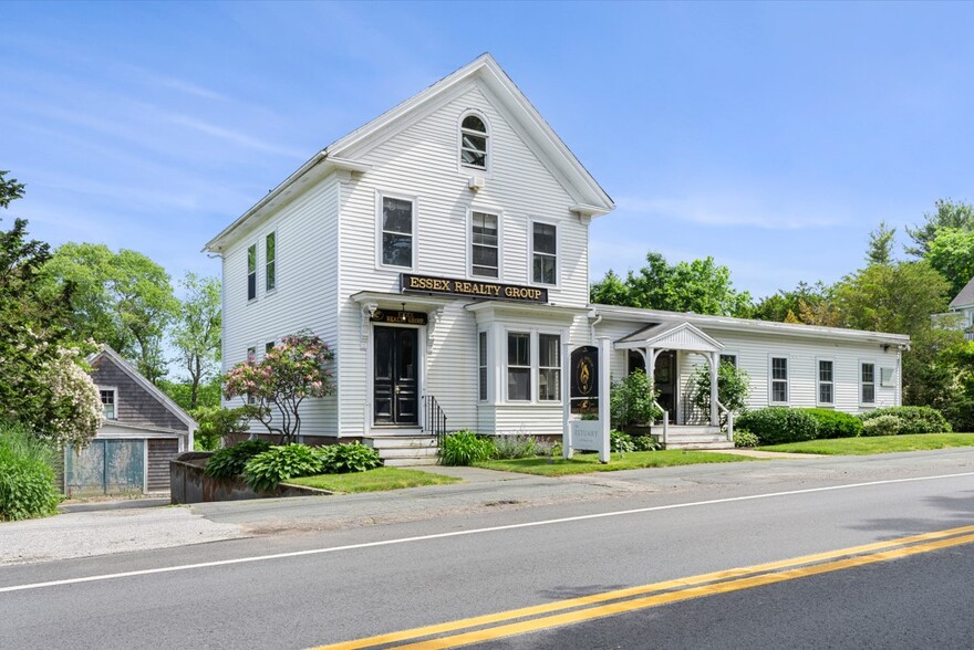 74 Martin St, Essex, MA for sale - Building Photo - Image 1 of 14