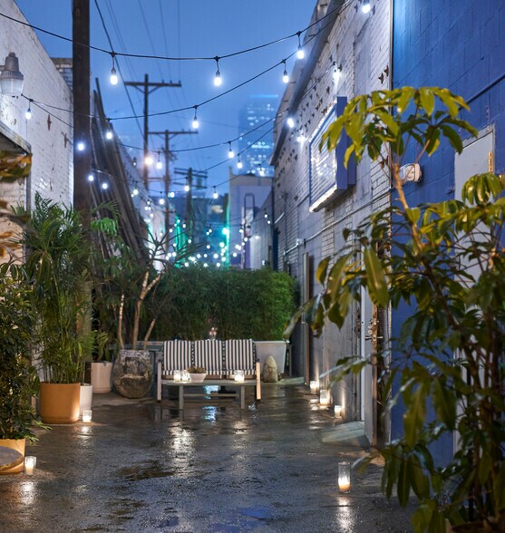 600-616 E 4th St, Los Angeles, CA à vendre - Photo du bâtiment - Image 3 de 10