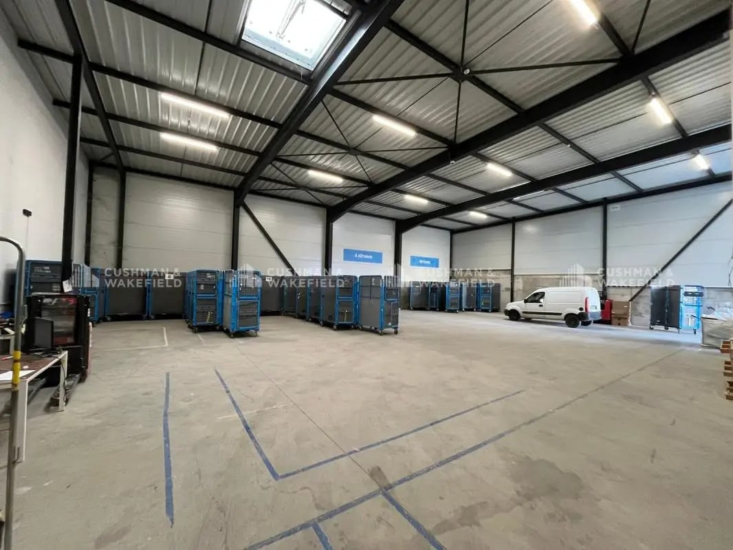 162 Boulevard Danielle Casanova, Marseille for lease Building Photo- Image 1 of 12