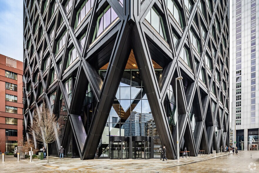 Stanley St, Salford à louer - Photo du bâtiment - Image 2 de 4