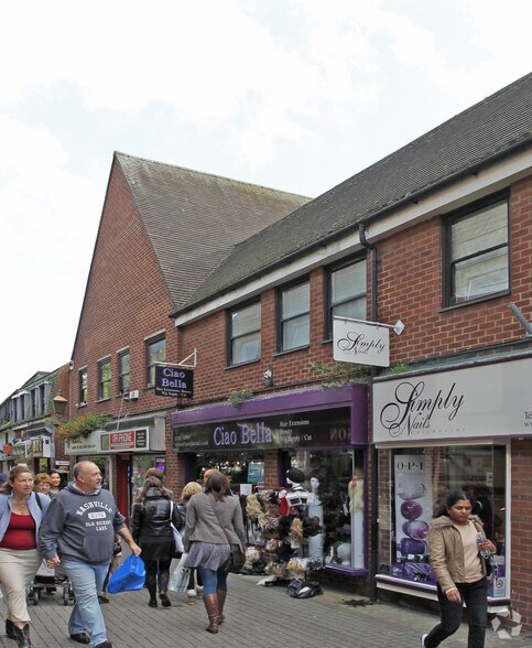 6A Eld Ln, Colchester à louer - Photo du bâtiment - Image 2 de 2