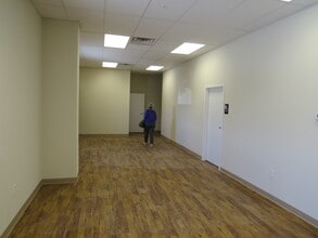 4007 W Alva St, Tampa, FL à louer Photo intérieure- Image 2 de 7