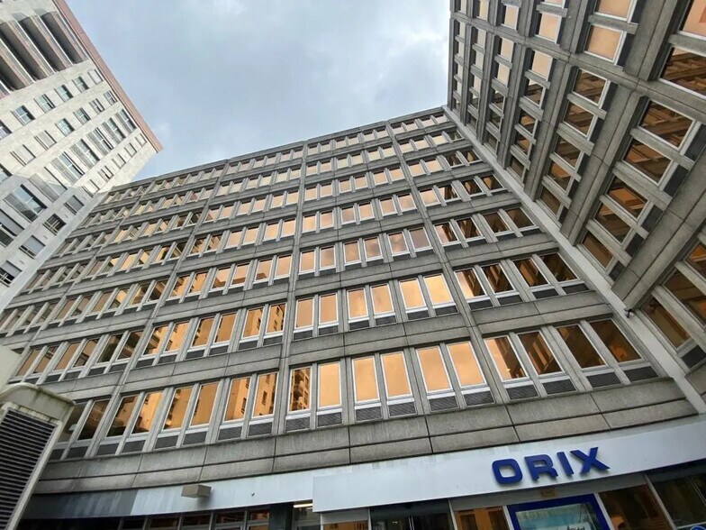 Bureau dans Choisy-le-Roi à louer - Photo du bâtiment - Image 2 de 7