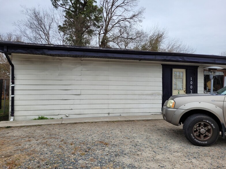 1001-1003 Canal Dr, Chesapeake, VA à vendre - Photo du bâtiment - Image 3 de 4