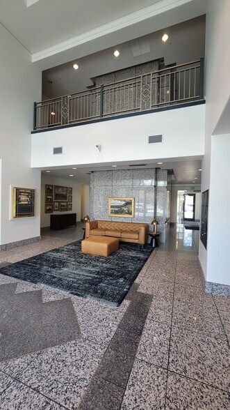 574-584 S State St, Orem, UT à vendre - Hall d’entrée - Image 3 de 15