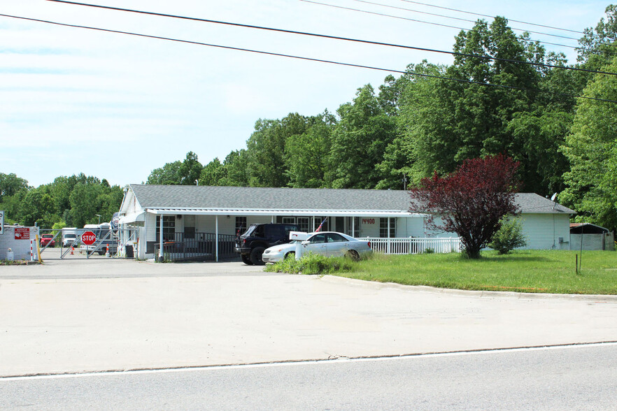 14400 Inkster Rd, Romulus, MI à vendre - Photo du bâtiment - Image 1 de 1