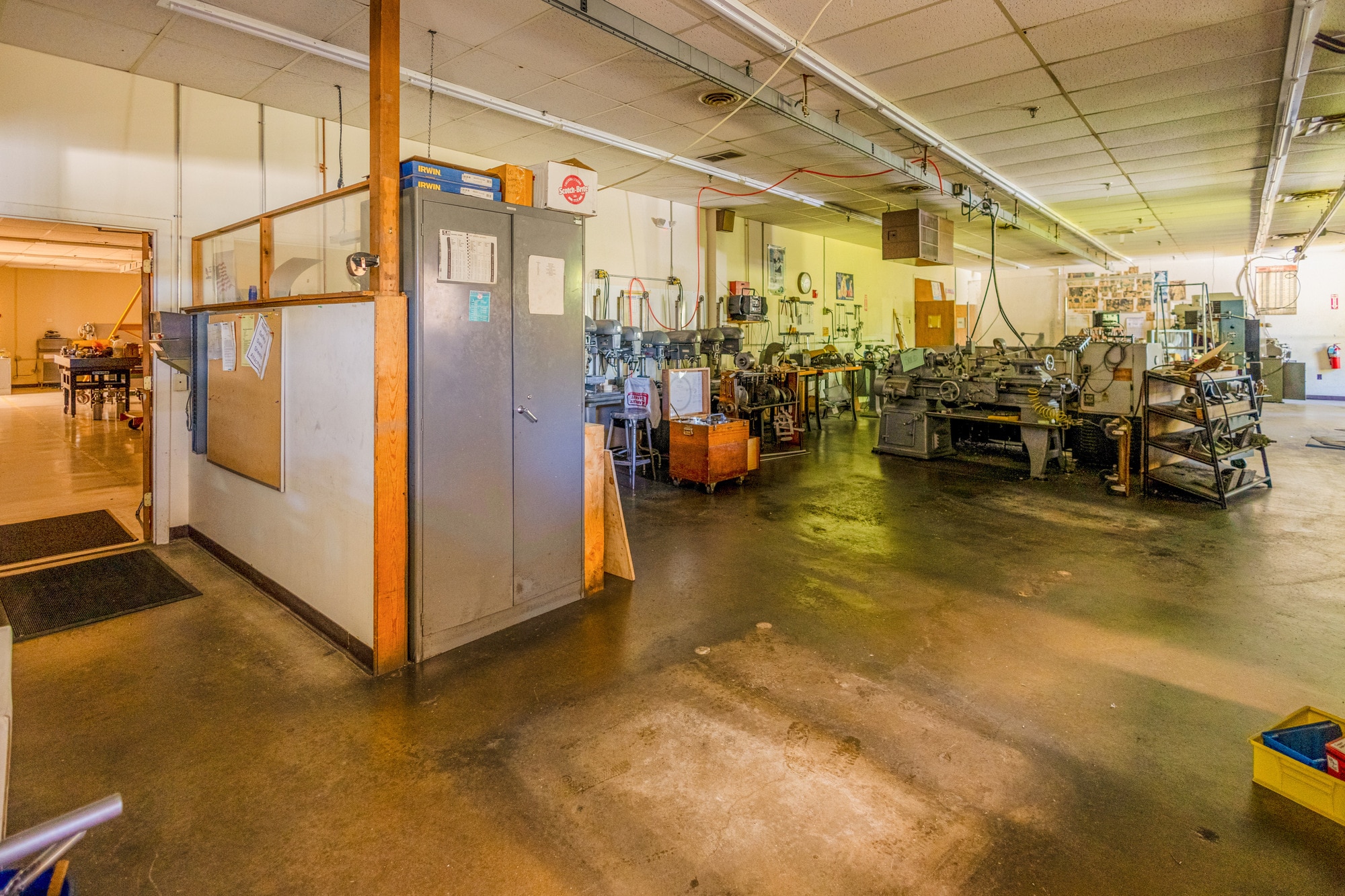 7 Stuart Rd, Chelmsford, MA for lease Interior Photo- Image 1 of 2