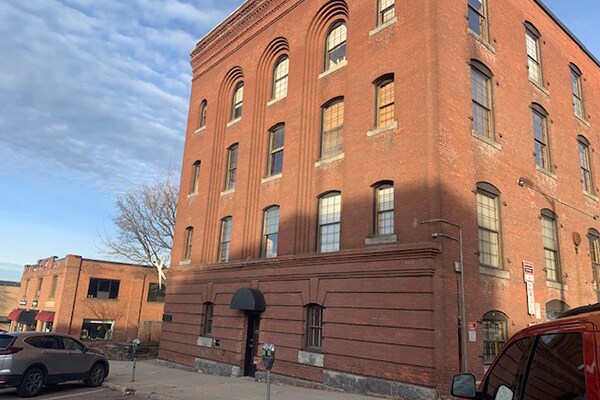 106-110 Main St, Burlington, VT for lease Primary Photo- Image 1 of 2