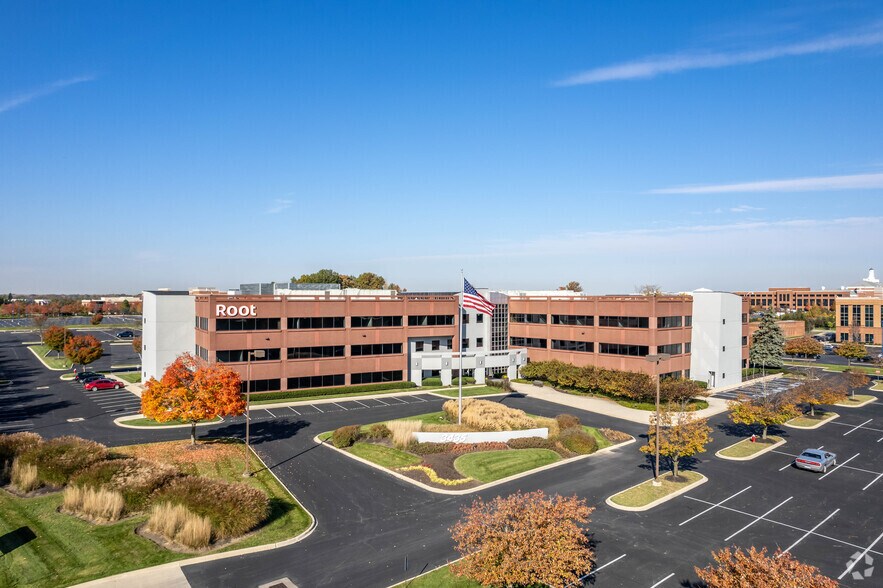 3435 Stelzer Rd, Columbus, OH à louer - Photo du bâtiment - Image 2 de 10