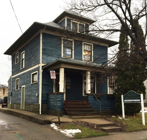 110 S Clemens Ave, Lansing, MI for sale - Primary Photo - Image 1 of 4