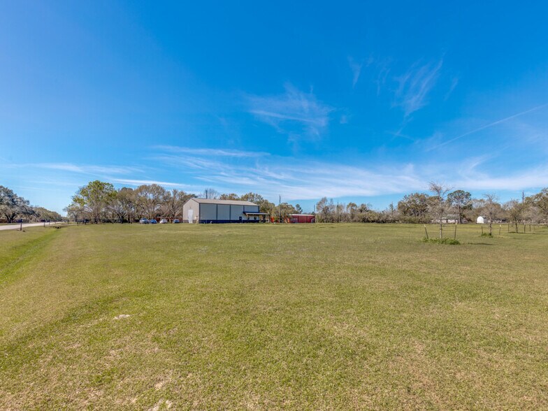 10711 Hidden Lake Ln, Richmond, TX à vendre - Photo du bâtiment - Image 3 de 21