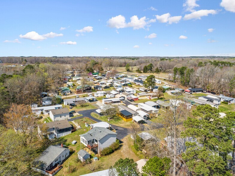 2 Park Portfolio - Kerr Lake portefeuille de 1 propriétés à vendre sur LoopNet.ca - Photo du bâtiment - Image 3 de 5