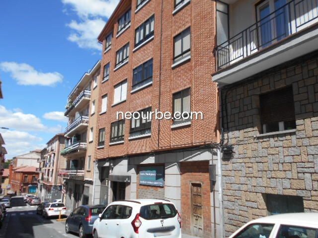 Immeuble residentiel dans Ávila, Ávila à vendre - Photo du bâtiment - Image 2 de 2