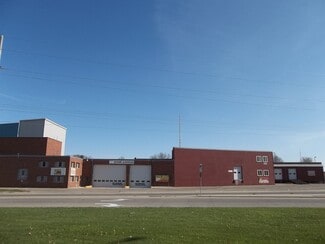 Plus de détails pour 100 N Hwy 59, Marshall, MN - Industriel à louer