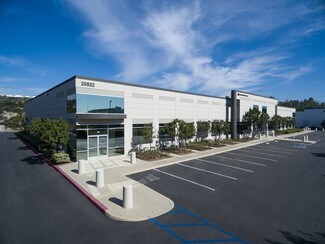 Plus de détails pour 25172 Arctic Ocean Dr, Lake Forest, CA - Industriel à louer