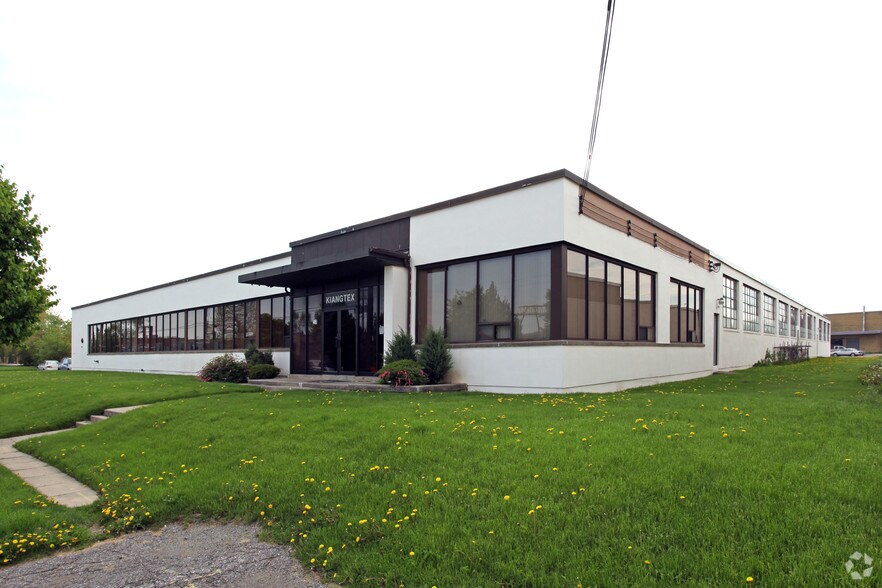 46 Hollinger Rd, Toronto, ON for sale - Primary Photo - Image 1 of 1