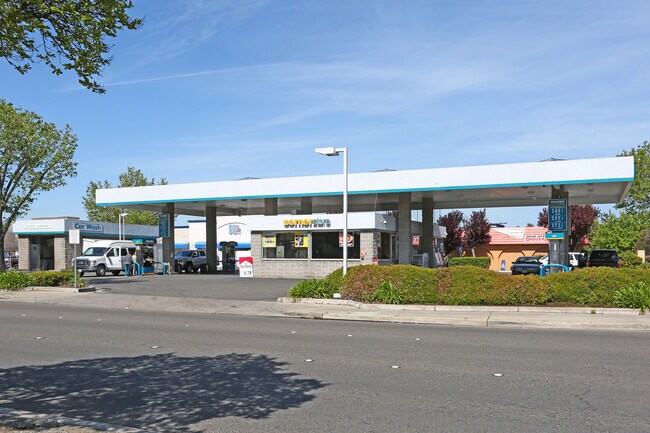 More details for 1107 W Olive Ave, Merced, CA - Retail for Lease