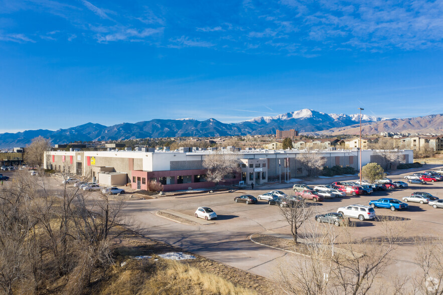 5825 Mark Dabling Blvd, Colorado Springs, CO for lease - Primary Photo - Image 1 of 17