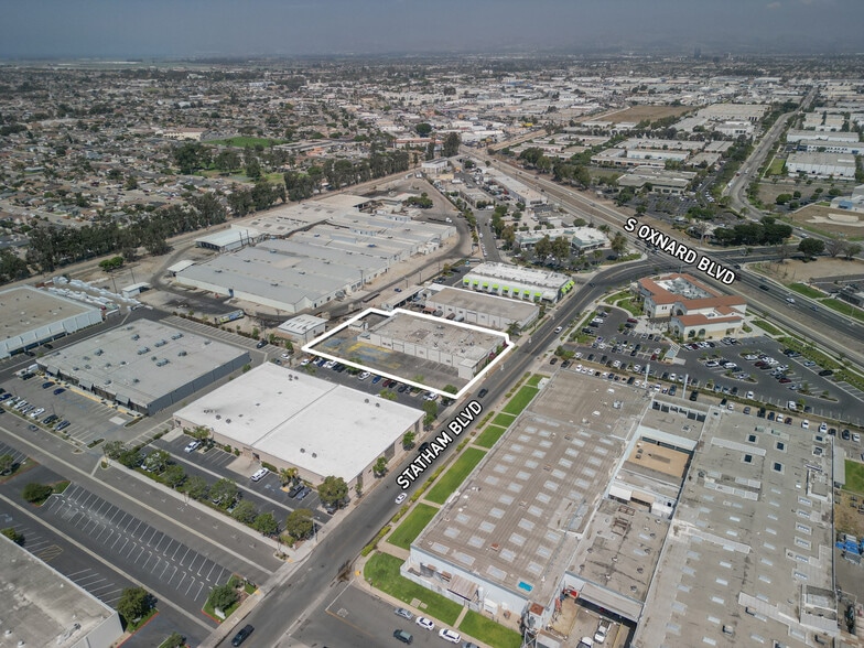 2221 Statham Blvd, Oxnard, CA for sale - Building Photo - Image 2 of 5