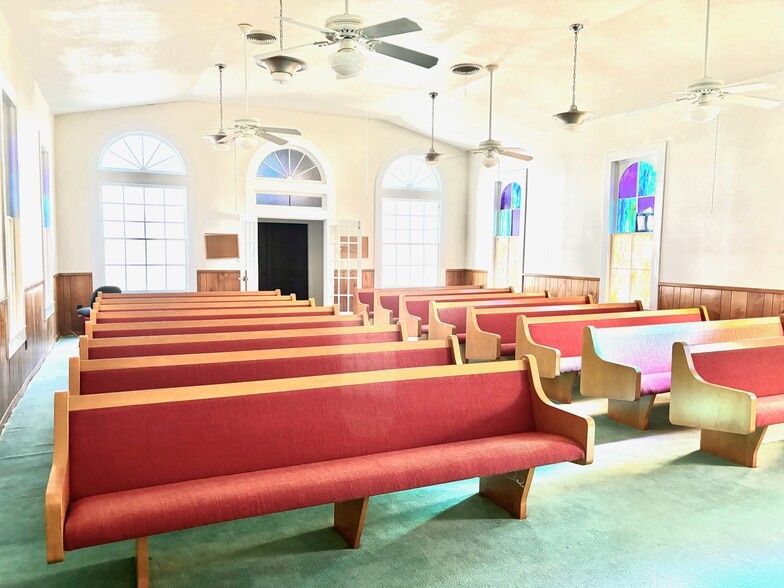 410 N West St, Bertram, TX for lease - Interior Photo - Image 3 of 11