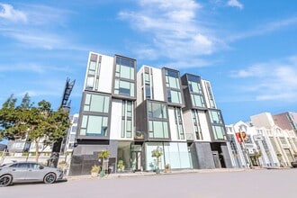 241 10th St, San Francisco, CA for lease Interior Photo- Image 2 of 11