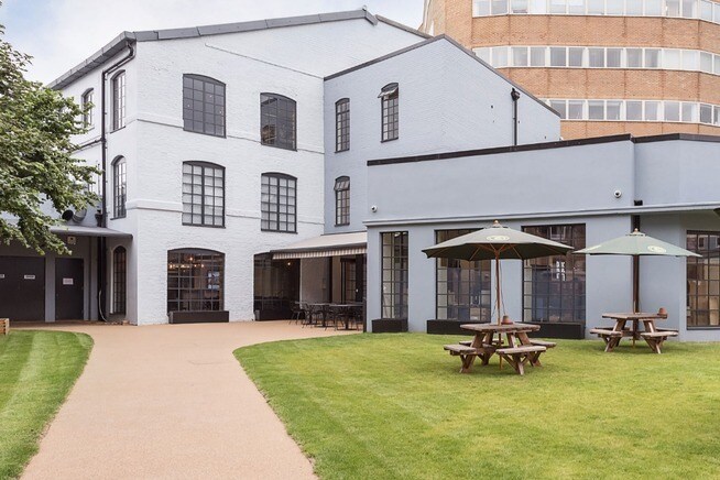 212 New Kings Rd, Londres à louer - Photo du bâtiment - Image 2 de 4