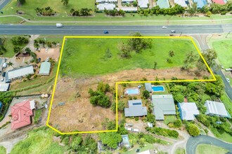 2-6 Barnes Place, Cannonvale, QLD - Aerial  map view - Image1