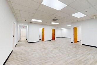 150 Hembree Park Dr, Roswell, GA à louer Numérisation 3D de Matterport- Image 1 de 8