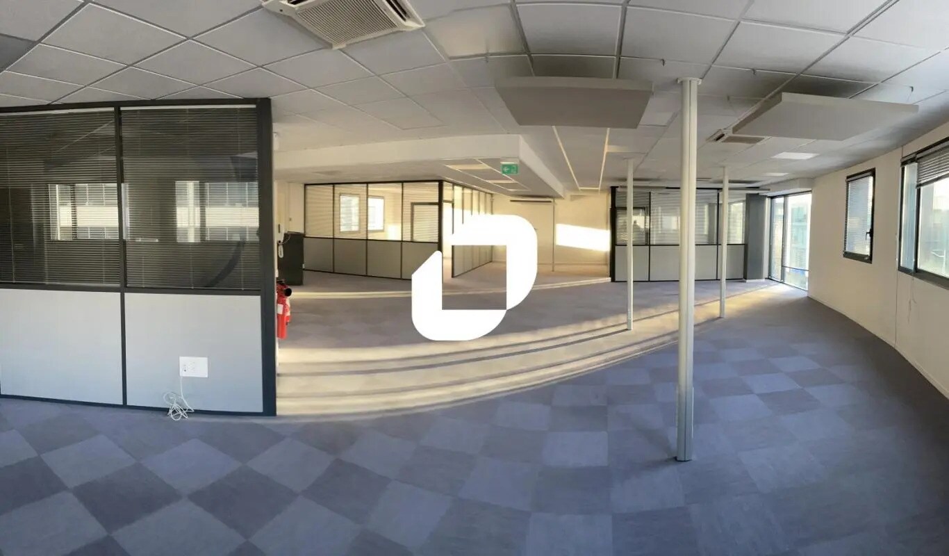 Office in Reims for lease Building Photo- Image 1 of 6