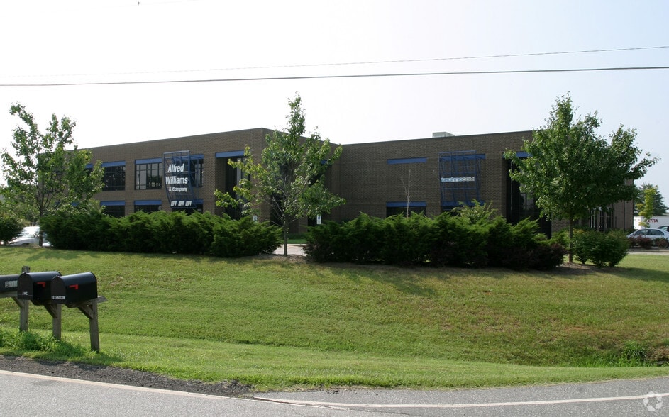 8007 National Service Rd, Colfax, NC à vendre - Photo principale - Image 1 de 7