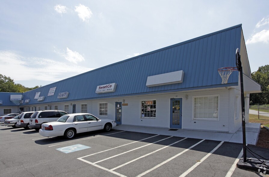 10471 Asheville Hwy, Inman, SC à louer - Photo du bâtiment - Image 3 de 6