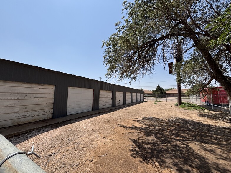 402 50th St, Lubbock, TX à vendre - Photo du bâtiment - Image 3 de 6