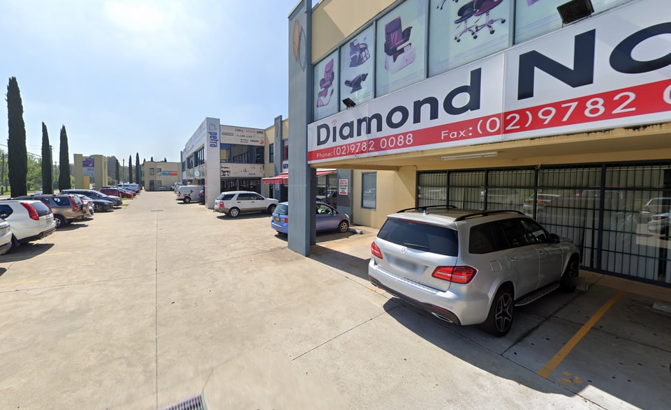 62 Hume Highway, Lansvale for sale - Primary Photo - Image 1 of 1