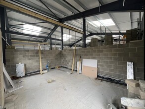 Radley Green Road, Ingatestone for lease Interior Photo- Image 2 of 5
