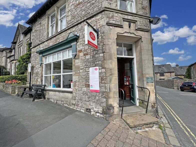 15 New Rd, Carnforth à vendre - Photo du bâtiment - Image 2 de 13