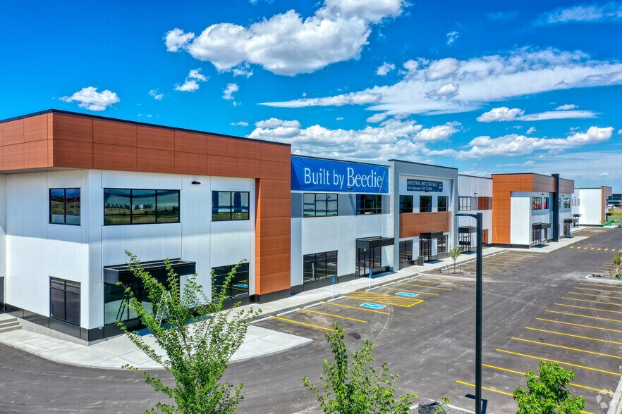 5250 110th Ave SE, Calgary, AB à vendre - Photo du bâtiment - Image 1 de 1