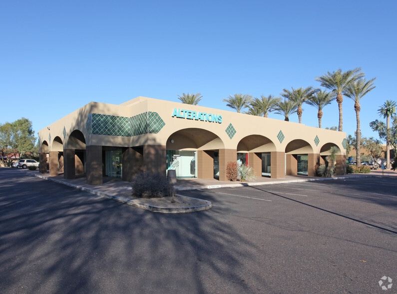9020-9030 S McClintock Dr, Tempe, AZ à louer - Photo du bâtiment - Image 2 de 5