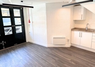 132A Walcot St, Bath for lease Interior Photo- Image 2 of 5