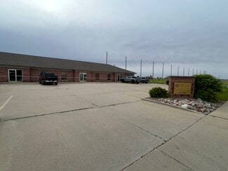 Plus de détails pour 1702 Tullamore Ave, Bloomington, IL - Bureau à louer