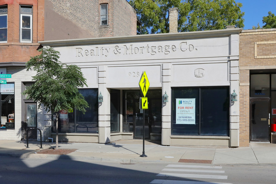 928 W Diversey Pky, Chicago IL - Services immobiliers commerciaux