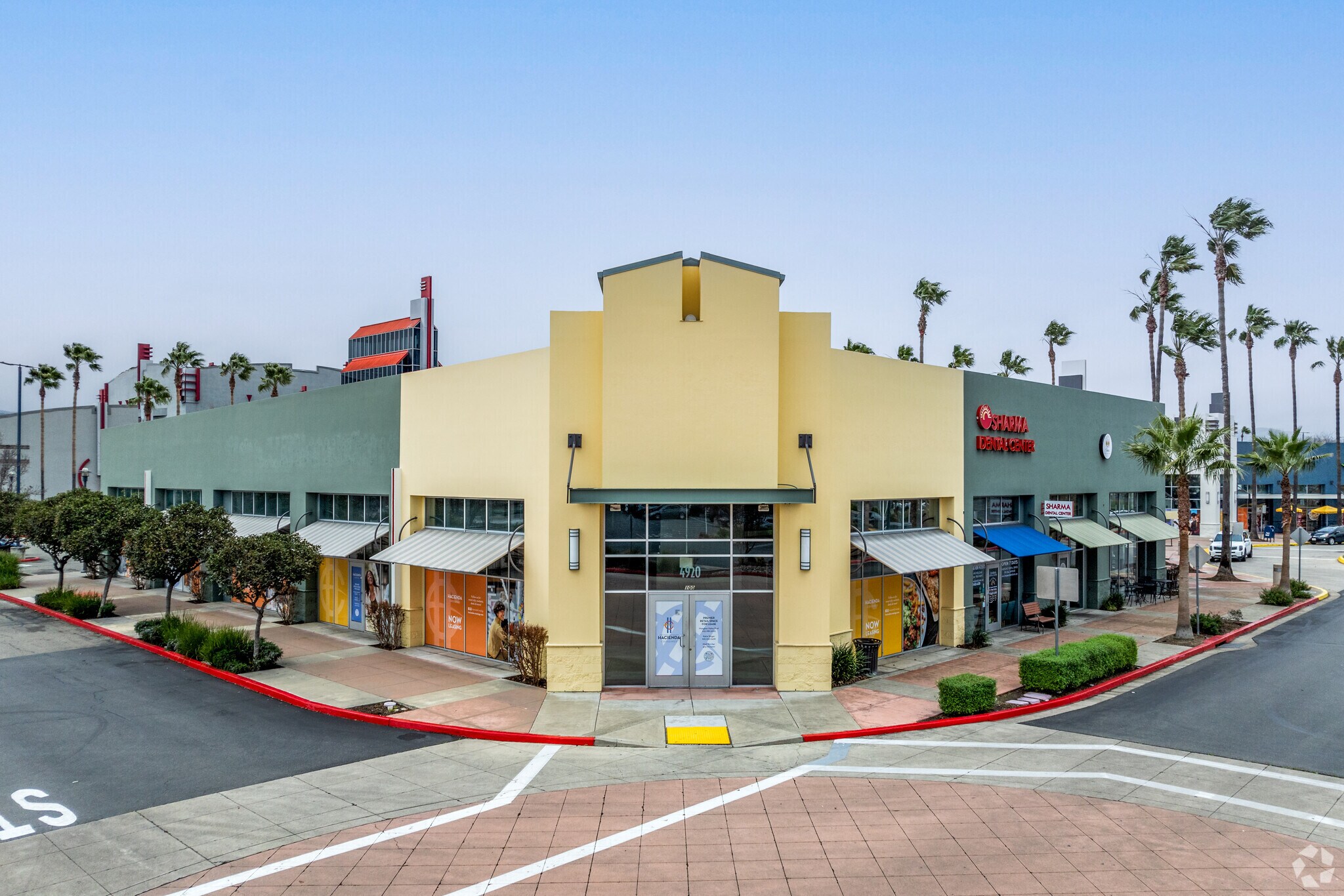 4820-5000 Dublin Blvd, Dublin, CA à louer Photo principale- Image 1 de 19